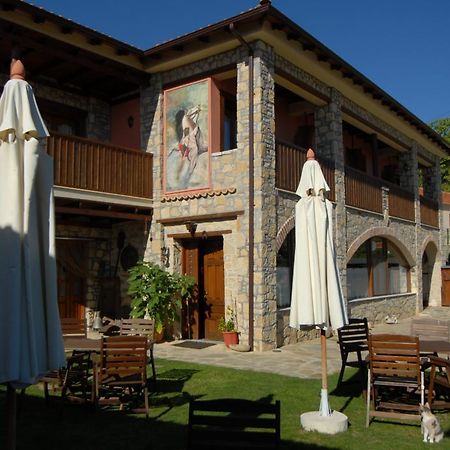 Guesthouse To Spiti Τou Gakou Nestorion Exteriör bild